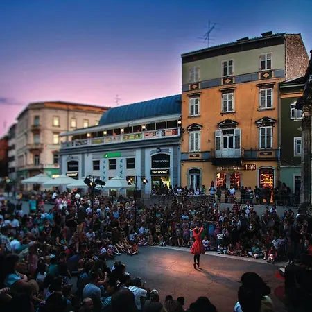 Beautiful In With Wifi Lejlighed